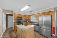 438 Cathay Road, Wilmington, NC 28412 — 3-bedroom home in Monterey Heights, Wilmington, NC, photo 14 of 35: 24_kitchen