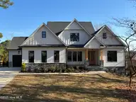 1040 Burning Tree Road, Pinehurst, NC 28374 — 4-bedroom waterfront home in Lake Pinehurst, Pinehurst, NC, photo 3 of 48: IMG_6072