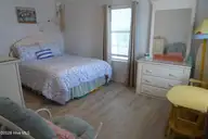 419 Snow Goose Lane, Newport, NC 28570 — 3-bedroom waterfront manufactured home in Goose Creek Landing, Newport, NC, photo 20 of 38
