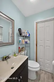 201 Southwold Drive, Wilmington, NC 28409 — 3-bedroom home in Waterford Place, Wilmington, NC, photo 17 of 21
