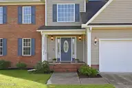 206 Honey Court E, Jacksonville, NC 28540 — 3-bedroom home in Thompson Farms, Jacksonville, NC, photo 4 of 54