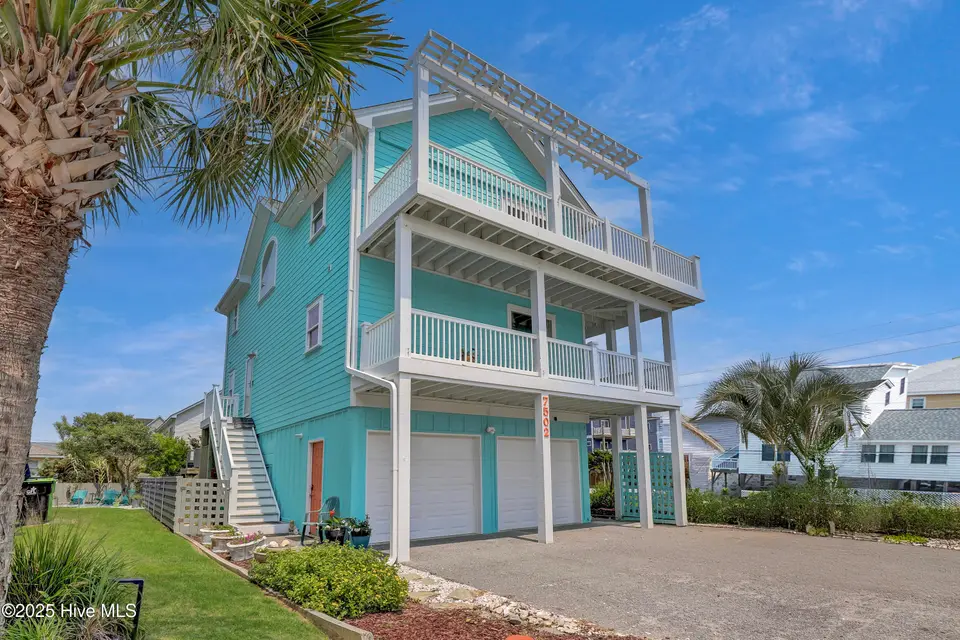 7502 9th Avenue, North Topsail Beach, NC 28460 — 4-bedroom home in Seahaven Beach, North Topsail Beach, NC, photo 1 of 30