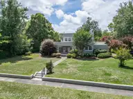 1210 Essex Drive, Wilmington, NC 28403 — 5-bedroom home in Glen Arden, Wilmington, NC, photo 6 of 62