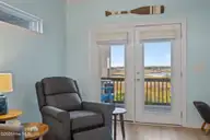 615 N New River Drive Apt D, Surf City, NC 28445 — 3-bedroom waterfront townhome in Hammock Cove Townhouses, Surf City, NC, photo 8 of 47: 27-web-or-mls-_RAD4957