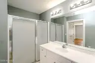 212 Diamond Cove, Newport, NC 28570 — 3-bedroom condo in The Coves at Newport, Newport, NC, photo 10 of 24: Master Bathroom