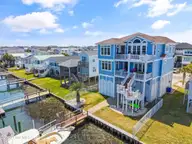 76 Fairmont Street, Ocean Isle Beach, NC 28469 — 4-bedroom waterfront home, Ocean Isle Beach, NC, photo 5 of 79: 76FairmontSt - 98