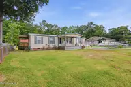 303 Queens Road, Hubert, NC 28539 — 3-bedroom manufactured home in Quail Haven, Hubert, NC, photo 2 of 28