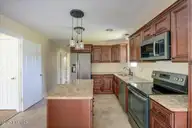113 N First Avenue, New Bern, NC 28560 — 3-bedroom home in Glenburnie Gardens, New Bern, NC, photo 12 of 35: Kitchen