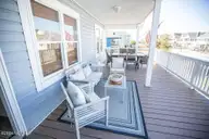 130 Crab Street, Holden Beach, NC 28462 — 4-bedroom home in L.S. Holden, Holden Beach, NC, photo 11 of 73: download (2)
