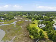294 Crane Pointe, Hampstead, NC 28443 — 4-bedroom waterfront home in Crane Point, Hampstead, NC, photo 5 of 36