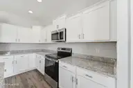 800 Maritime Way, Jacksonville, NC 28546 — 4-bedroom home in Stateside, Jacksonville, NC, photo 13 of 43: DSC04756