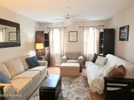 111 Canebrake Drive, New Bern, NC 28562 — 2-bedroom waterfront home in River Bend, New Bern, NC, photo 17 of 44