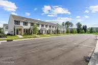 1026 Bayard Wootten Way, New Bern, NC 28562 — 3-bedroom townhome in Clock Road Townhomes, New Bern, NC, photo 3 of 36: 4-web-or-mls-DSC_1167_1
