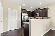 522 Shelmore Lane, Jacksonville, NC 28540 — 3-bedroom home in Moss Creek, Jacksonville, NC, photo 14 of 55: 18-web-or-mls-IMG_3910