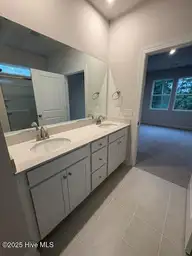 4167 Balboa Avenue, Leland, NC 28451 — 3-bedroom home in Pinewood, Leland, NC, photo 16 of 39: Primary Bathroom