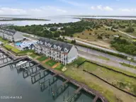 200 Olde Towne Yacht Club Drive 50, Beaufort, NC 28516 — 4-bedroom waterfront townhome in Inlet Cove Townhomes, Beaufort, NC, photo 8 of 53: 7-web-or-mls-DJI_20260707103040_0007_D