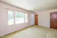 1501 Parmele Drive, Wilmington, NC 28401 — 3-bedroom home in Sherwood Forest, Wilmington, NC, photo 9 of 23