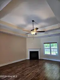 462 Water Wagon Trail, Jacksonville, NC 28546 — 4-bedroom home in Stateside, Jacksonville, NC, photo 5 of 63