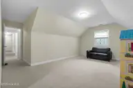 1994 Den Tree Court, New Bern, NC 28562 — 3-bedroom home in River Trace, New Bern, NC, photo 22 of 50: Bonus Room