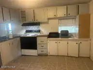 843 Giles Place NE, Leland, NC 28451 — 2-bedroom manufactured home in Picket Ridge, Leland, NC, photo 12 of 22