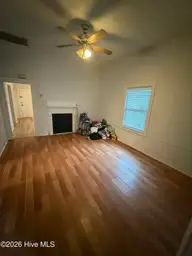 317 Queen Street, Wilmington, NC 28401 — 2-bedroom home in Dawson-Castle Street, Wilmington, NC, photo 10 of 14
