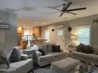 669 Pelican Circle, Bolivia, NC 28422 — 3-bedroom waterfront home in River Run Plantation, Bolivia, NC, photo 8 of 25