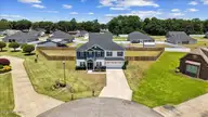 104 Mitchell Dean Place, La Grange, NC 28551 — 5-bedroom home in Sutton Acres, La Grange, NC, photo 5 of 38: 09-104 Mitchell Dean Pl-9