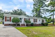 982 Waterview Lane SW, Calabash, NC 28467 — 3-bedroom manufactured home in Village At Calabash, Calabash, NC, photo 1 of 33