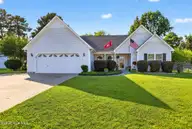 613 Darkwood Drive, Havelock, NC 28532 — 4-bedroom home in Southern Terrace, Havelock, NC, photo 1 of 22: IMG_6778