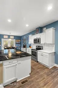306 Brinley Place, Maple Hill, NC 28454 — 3-bedroom home in Burruss W H, Maple Hill, NC, photo 20 of 71