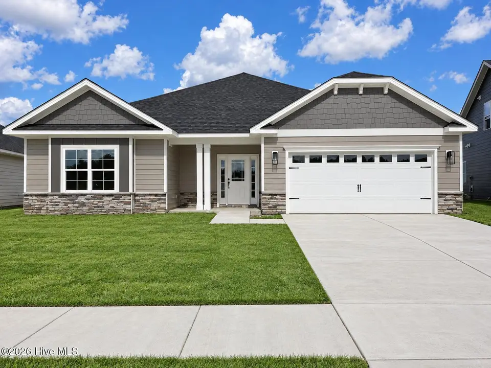 2125 Sandbrook Loop, Leland, NC 28451 — 4-bedroom home in East Lake, Leland, NC, photo 1 of 27