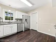 105 Hillside Court, Jacksonville, NC 28546 — 3-bedroom home in Brynn Marr, Jacksonville, NC, photo 12 of 36