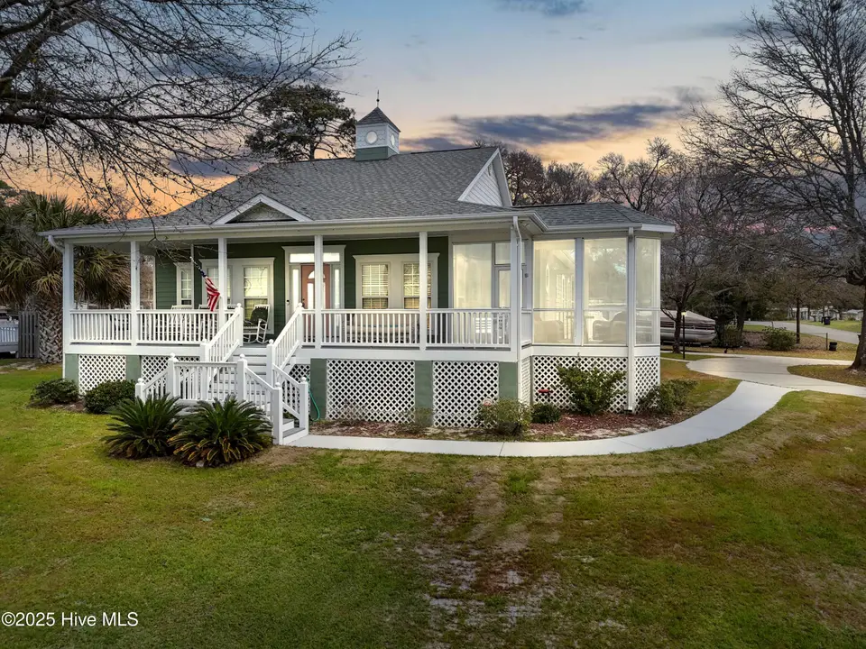 538 Harbor Drive SE, Bolivia, NC 28422 — 2-bedroom waterfront home in Sunset Harbor, Bolivia, NC, photo 1 of 79: 538Harbor DrSE - 1