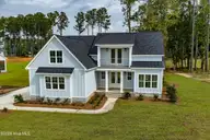 1101 Crown Pointe Drive, Hampstead, NC 28443 — 4-bedroom waterfront home in Crown Pointe, Hampstead, NC, photo 4 of 64
