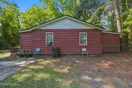 114 W Washington Street, Warsaw, NC 28398 — 2-bedroom home in Warsaw, Warsaw, NC, photo 4 of 16