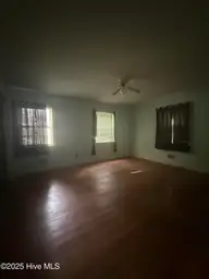 209 E Ridge Street, Rose Hill, NC 28458 — 2-bedroom home, Rose Hill, NC, photo 11 of 12: IMG_0576
