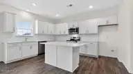 3061 Platinum Circle, West End, NC 27376 — 4-bedroom home in Gretchen Pines, West End, NC, photo 13 of 38: Kitchen