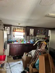 611 Maynard Boulevard, Jacksonville, NC 28546 — 3-bedroom manufactured home in Maynard Manor, Jacksonville, NC, photo 6 of 14: IMG_7619