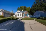 2523 Crystal Drive SW, Wilson, NC 27893 — 2-bedroom home in Downing Village, Wilson, NC, photo 4 of 27: 2523 Crystal Drive SW