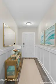 457 Old Charleston Drive SE, Bolivia, NC 28422 — 3-bedroom home in Brookstone, Bolivia, NC, photo 7 of 30: 457 Old Charleston Entry photo 10