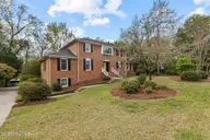 118 Epworth Drive, Jacksonville, NC 28546 — 4-bedroom home in Aldersgate, Jacksonville, NC, photo 2 of 50