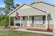 225 Lockwood Court, Hubert, NC 28539 — 3-bedroom home in Sagewood, Hubert, NC, photo 2 of 40: mls_DSC02333