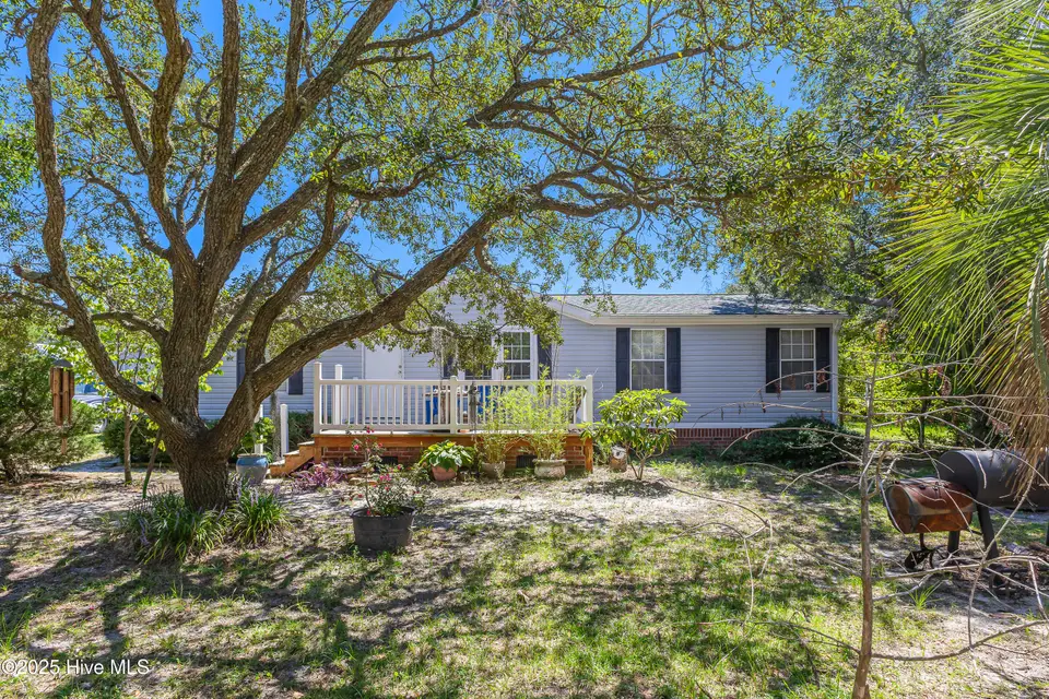 2673 White Street SW, Supply, NC 28462 — 3-bedroom manufactured home in Shoreline Estates, Supply, NC, photo 1 of 47: 2673 White St Front