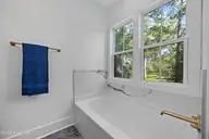 613 Riverwood Drive SE, Bolivia, NC 28422 — 4-bedroom home in Winding River Plantation, Bolivia, NC, photo 16 of 63
