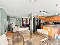 206 Shipmans Pike, Jacksonville, NC 28546 — 3-bedroom manufactured home in Maynard Manor, Jacksonville, NC, photo 7 of 51