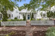 414 S 2nd Street, Wilmington, NC 28401 — 2-bedroom home in Historic District, Wilmington, NC, photo 2 of 52