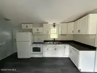 336 Old Folkstone Road, Holly Ridge, NC 28445 — 3-bedroom manufactured home, Holly Ridge, NC, photo 2 of 19