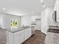 510 Sanderling Court Lot 338, Sneads Ferry, NC 28460 — 5-bedroom home in The Preserve at Tidewater, Sneads Ferry, NC, photo 10 of 37: Centerway25254kitDRHortonL33A2-018-029-1