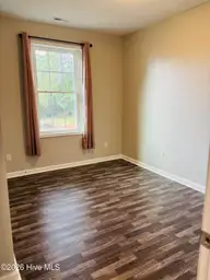 119 Preston Road, Jacksonville, NC 28540 — 3-bedroom home in Elizabeth Park, Jacksonville, NC, photo 17 of 22: IMG_0533