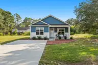45 Elm Road, Southport, NC 28461 — 2-bedroom home, Southport, NC, photo 5 of 35: 33-print-CAMMediaLLC.com (33 of 34)